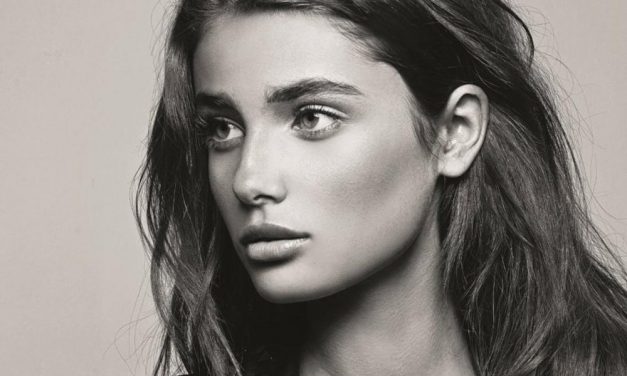 Taylor Hill ทูตความงามคนล่าสุดของแบรนด์ระดับโลก