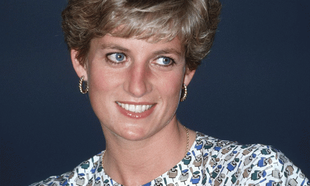 Lady Diana ความลับตราบจนสิ้นลมของเจ้าหญิง